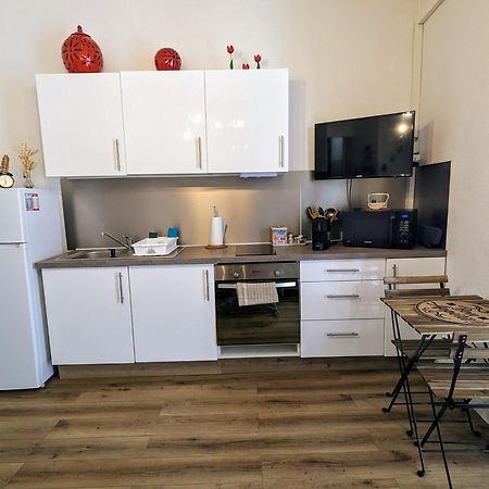 Appartement Cosy Proche Du Port Nicea Zewnętrze zdjęcie