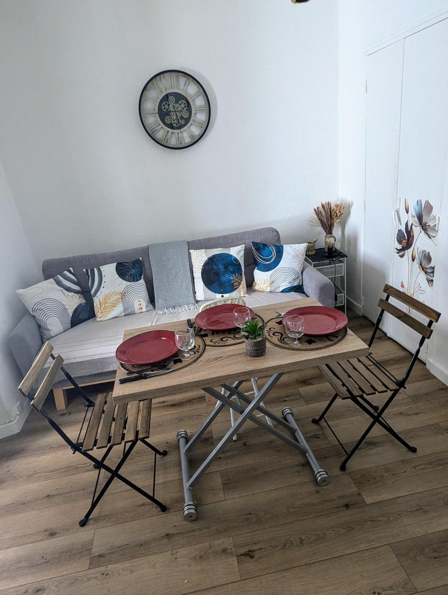 Appartement Cosy Proche Du Port Nicea Zewnętrze zdjęcie